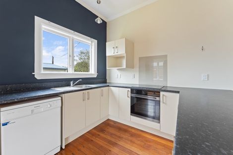 Photo of property in 126 Hamlet Street, Stratford, 4332