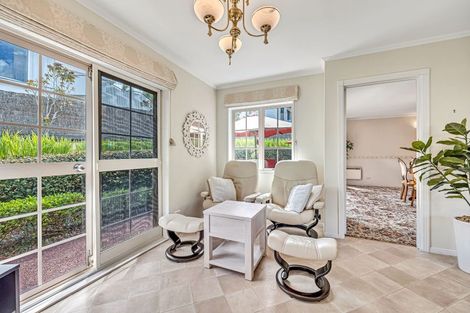 Photo of property in 32 Reflection Drive, West Harbour, Auckland, 0618