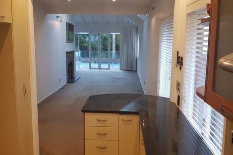 Photo of property in 36 Rewi Street, Torbay, Auckland, 0630