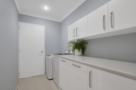 Photo of property in 6 Retallick Way, Amberley, 7410