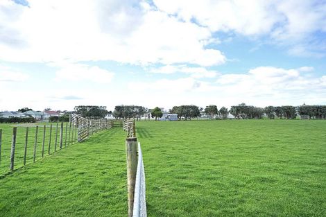 Photo of property in 90 Cook Street, Palmerston North, 4410