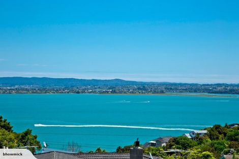 Photo of property in 41 Sea Vista Avenue, Beach Haven, Auckland, 0626