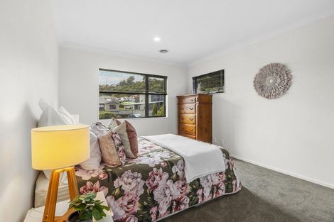 Photo of property in 4 Edington Grove, Churton Park, Wellington, 6037