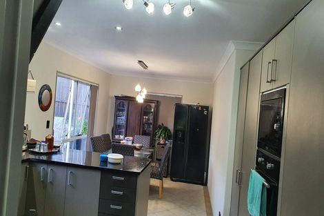 Photo of property in 76b Rathmar Drive, Manurewa, Auckland, 2105