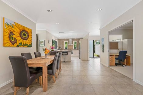 Photo of property in 174 Mapara Road, Acacia Bay, Taupo, 3385