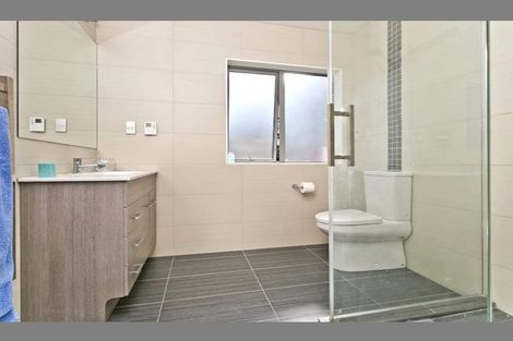 Photo of property in 67a Rosedale Road, Pinehill, Auckland, 0632