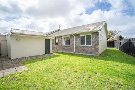 Photo of property in 31 Strachan Way, Highbury, Palmerston North, 4412