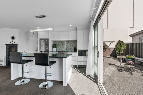 Photo of property in 14d Hartstonge Avenue, Mosgiel, 9024