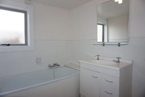 Photo of property in 2/90 Creyke Road, Ilam, Christchurch, 8041