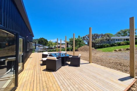Photo of property in 46 James Street, Coromandel, 3506