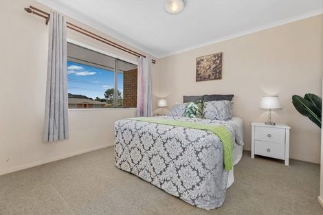 Photo of property in 6 Edingale Court, Flat Bush, Auckland, 2019