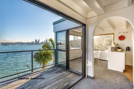 Photo of property in 5 Stanley Point Road, Stanley Point, Auckland, 0624