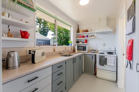 Photo of property in 49 Arawhata Road, Paraparaumu, 5032