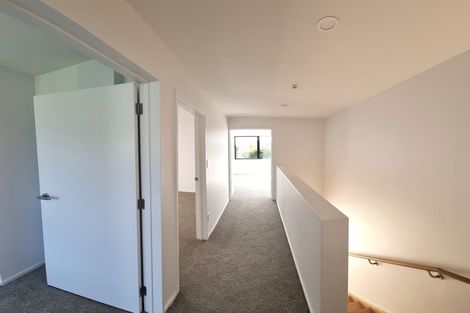 Photo of property in 16b Inglis Street, Seatoun, Wellington, 6022