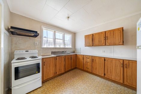 Photo of property in 73 Wellington Road, Wainuiomata, Lower Hutt, 5014