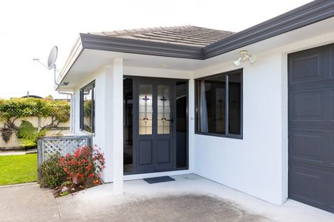 Photo of property in 2b Forward Street, Greenmeadows, Napier, 4112