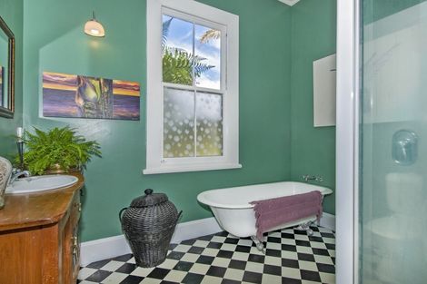 Photo of property in 70 Mains Avenue, Kensington, Whangarei, 0112