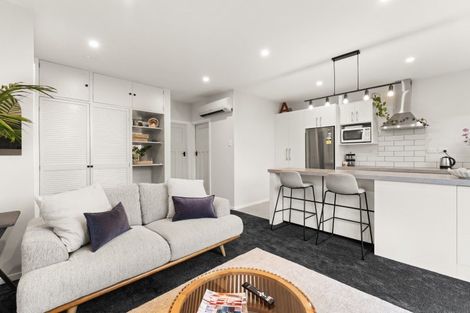 Photo of property in 31 Forfar Street, Clyde Hill, Dunedin, 9011