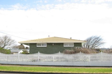 Photo of property in 27 Murray Street, Bell Block, New Plymouth, 4312