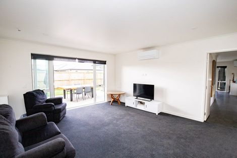 Photo of property in 8 Costello Drive, Ngatea, 3503