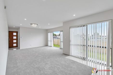 Photo of property in 93c Maplesden Drive, Clendon Park, Auckland, 2103