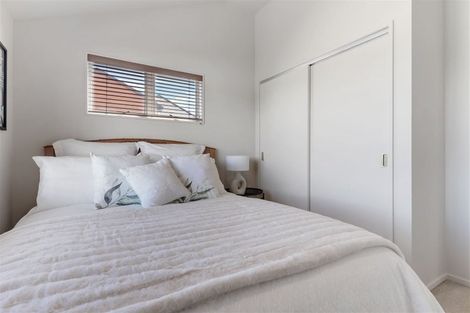 Photo of property in 2b Hall Avenue, Mangere, Auckland, 2022