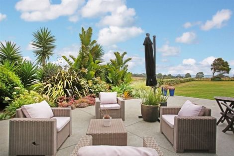 Photo of property in 35 Church View Road, Waiau Pa, Pukekohe, 2679