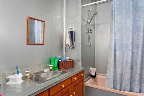 Photo of property in 2 Pioneer Place, Matata, Whakatane, 3194