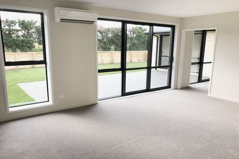 Photo of property in 28 Robert Duncan Road, Belfast, Christchurch, 8051