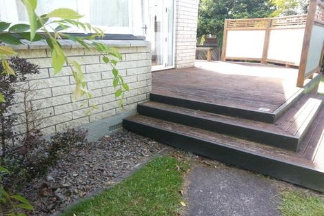 Photo of property in 77 Heath Street, St Andrews, Hamilton, 3200