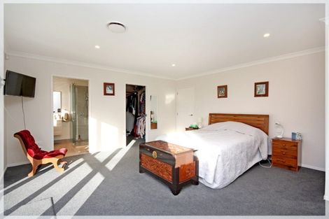 Photo of property in 25 Forbes Road, Foxton Beach, Foxton, 4815