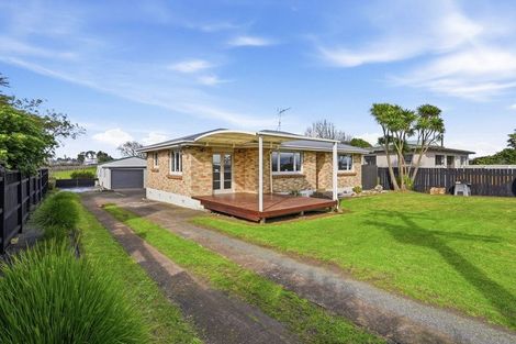 Photo of property in 11 Glenbrook Road, Karaka, Papakura, 2580