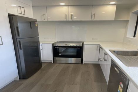 Photo of property in 32 Kapiti Road, Paraparaumu, 5032