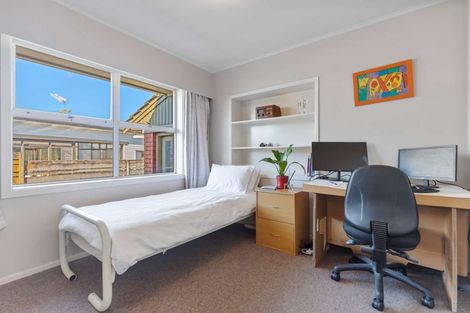 Photo of property in 77 Knighton Road, Hillcrest, Hamilton, 3216