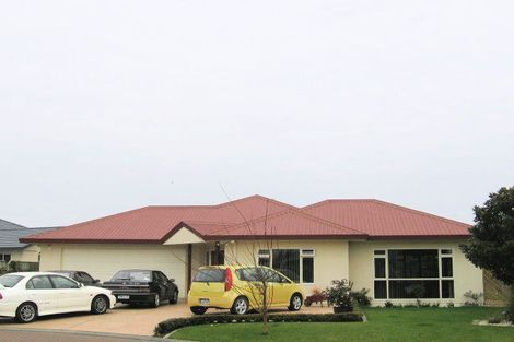 Photo of property in 10 Rutland Place, Taradale, Napier, 4112