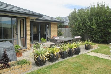 Photo of property in 5 Marsack Crescent, Halswell, Christchurch, 8025