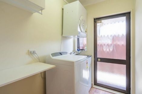 Photo of property in 58 Golf Road, Paraparaumu Beach, Paraparaumu, 5032