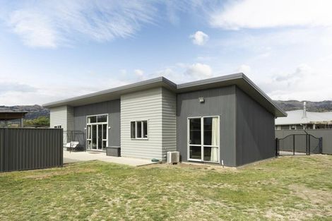 Photo of property in 39b Missy Crescent, Mount Pisa, Cromwell, 9383