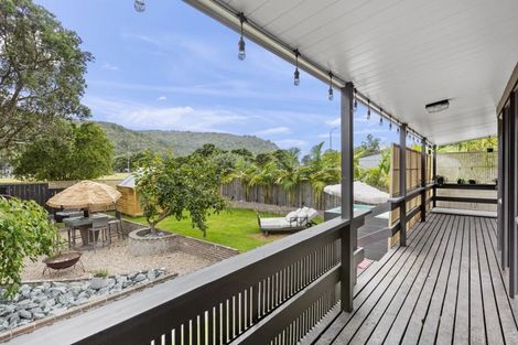 Photo of property in 5 Weranui Road, Waiwera, Orewa, 0994