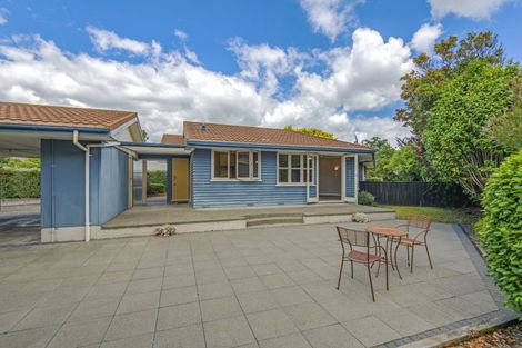 Photo of property in 12 Wigan Place, Hokowhitu, Palmerston North, 4410