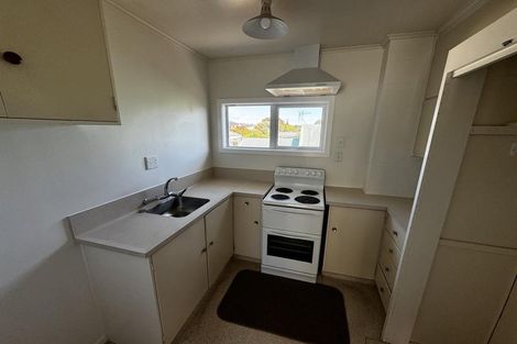 Photo of property in 1/52 Fitzherbert Street, Alicetown, Lower Hutt, 5010