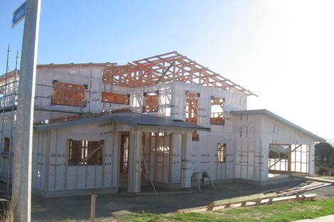 Photo of property in 38 Endeavour Drive, Whitby, Porirua, 5024