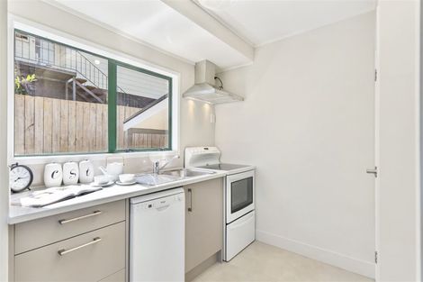 Photo of property in 72a Reynella Drive, Massey, Auckland, 0614