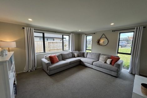 Photo of property in 71 Tynan Street, Te Puke, 3119