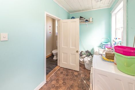 Photo of property in 19 Koromiko Road, Gonville, Whanganui, 4501