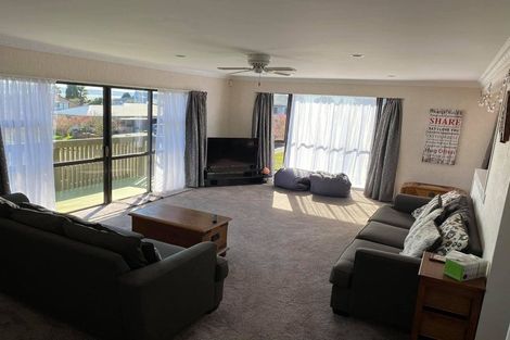 Photo of property in 31 Thelma Place, Lynmore, Rotorua, 3010