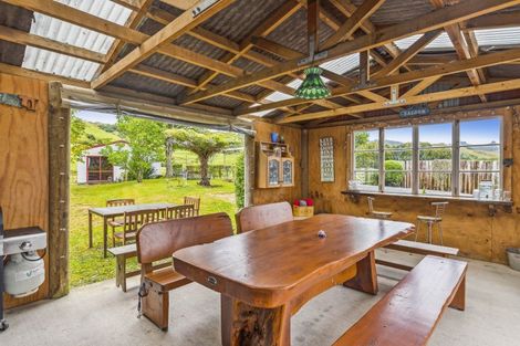 Photo of property in 33 Ratadale Road, Reikorangi, Waikanae, 5391