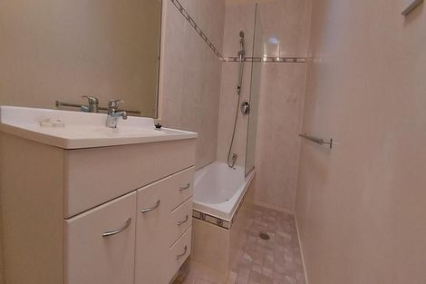 Photo of property in 9 Kona Crescent, Henderson, Auckland, 0610