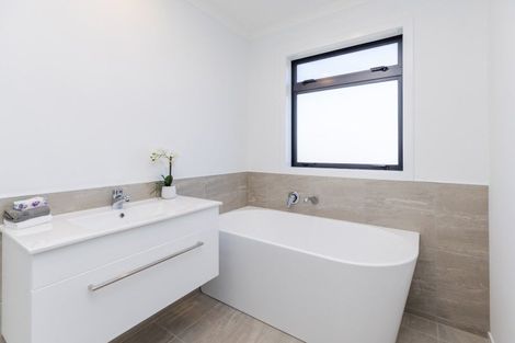 Photo of property in 2 Pukaki Road, Mangere, Auckland, 2022