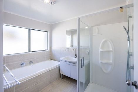 Photo of property in 14 Halcione Close, Flagstaff, Hamilton, 3210